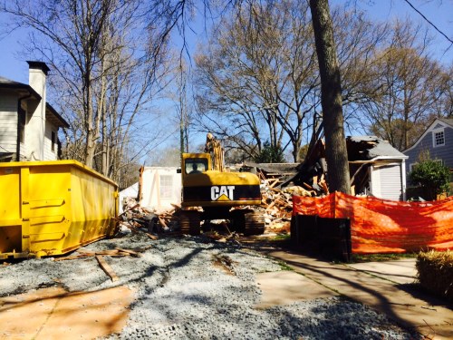 538 East Lake Dr. being demolished March 26, 2014. Credit: a Ruined Decatur reader.